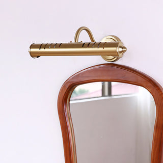 Alistair Gallery Wall Light