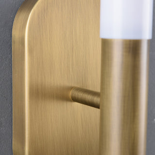 Alto Capsule Linear Sconce