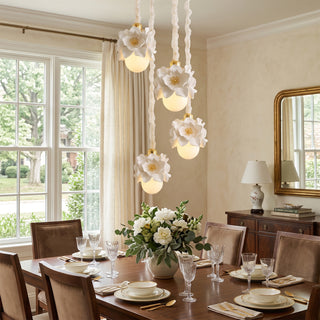 Fleurde Sculpted Floral Pendant Lamp