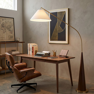 Arlow Cantilever Floor Lamp