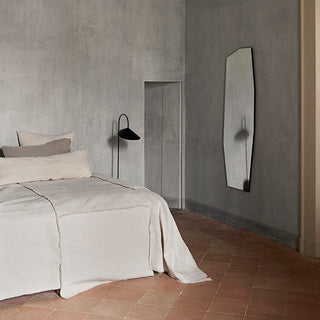 Arum Plug-In Wall Lamp