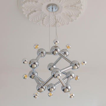 D 22.8″ x H 19.7″ / D 58cm x H 50cm