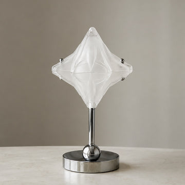 D 9.1″ x H 17.3″ / D 23cm x H 44cm