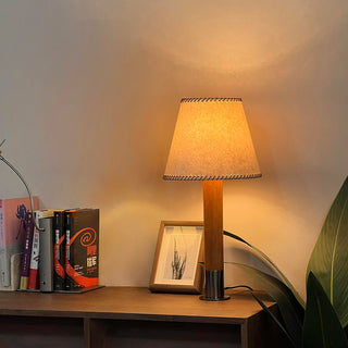 Basica Table Lamp