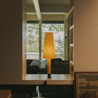 Basica Table Lamp