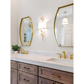 Broche Leaves Wall Lamp