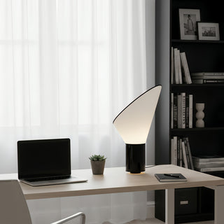 Cargo Horn Table Lamp