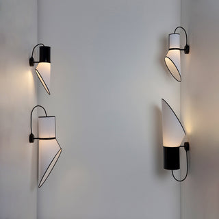 Cargo Horn Wall Lamp