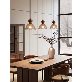Cecelia Ruffled Glass Pendant Lamp