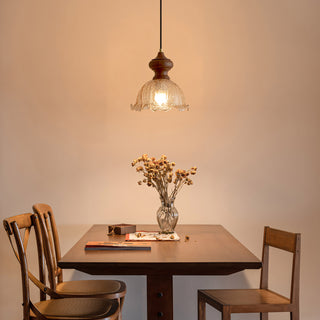 Cecelia Ruffled Glass Pendant Lamp