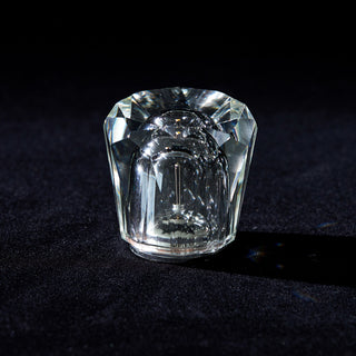 Crystal Diamond Table Lamp (Built-in Battery)