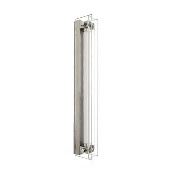 L 2,6″ × L 4,7″ × H 39,4″ / L 6,5cm × L 12cm × H 100cm