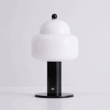 D 4,7″ x H 8,1″ / D 12cm x H 20,7cm