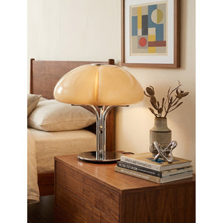 Elara Petal Table Lamp