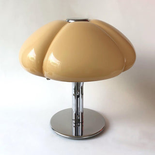 Elara Petal Table Lamp