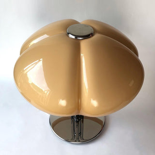Elara Petal Table Lamp