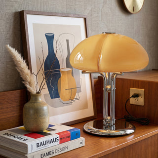 Elara Petal Table Lamp