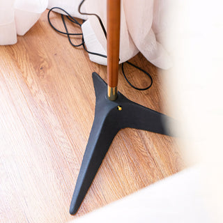 Finlay Cantilever Floor Lamp