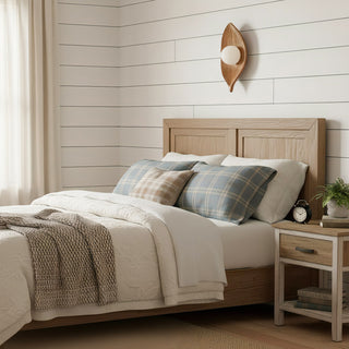 Iyana Resin Wall Sconce