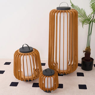 Kento Slatted Outdoor Lamp