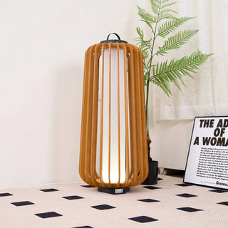 Kento Slatted Outdoor Lamp