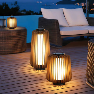 Kento Slatted Outdoor Lamp