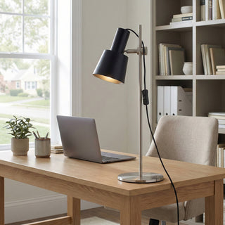 Larsen Table Lamp
