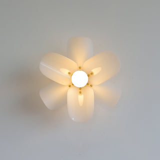 Linnea Petal Sconce