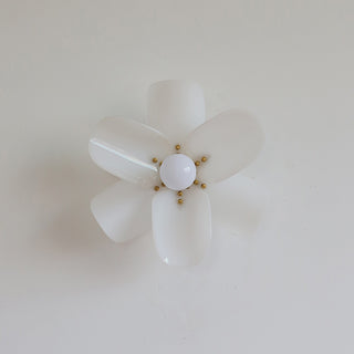 Linnea Petal Sconce