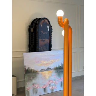 Loopi Floor Lamp