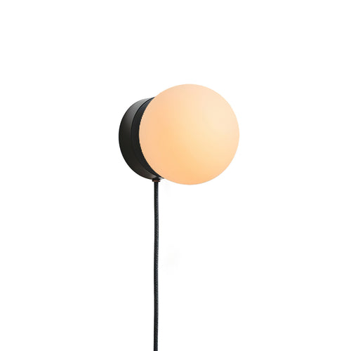 Moorsa Plug-In Wall Sconce