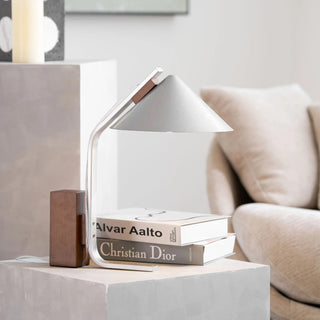 Neuf Cone Table Lamp