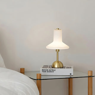 Olly Table Lamp (Built-in Battery)