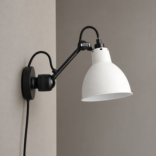 Versa Glide Plug-In Swing Arm Wall Light