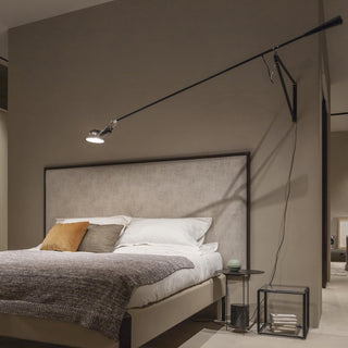 Parete Swing Arm Plug-In Wall Light