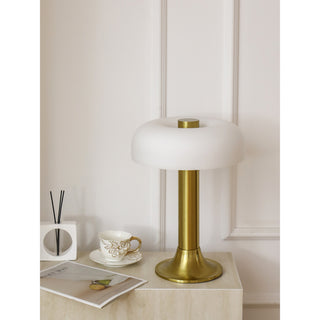 Bumling Hans Table Lamp