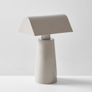Caret Table Lamp (Built-in battery)