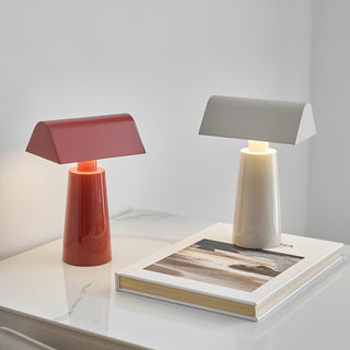 Caret Table Lamp (Built-in battery)