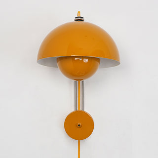 Flowerpot VP9 Plug-in Wall Sconce