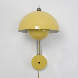 Flowerpot VP9 Plug-in Wall Sconce