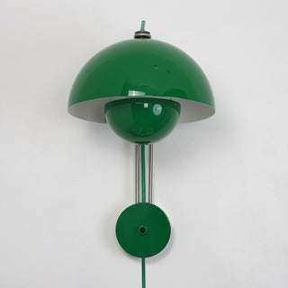 Flowerpot VP9 Plug-in Wall Sconce