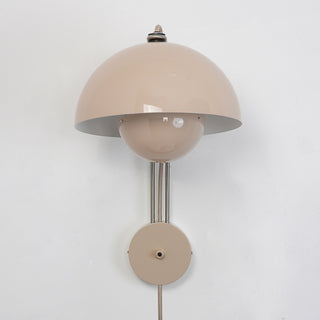 Flowerpot VP9 Plug-in Wall Sconce