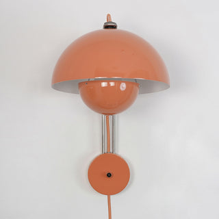 Flowerpot VP9 Plug-in Wall Sconce