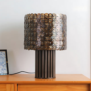 Naerix Shell Table Lamp