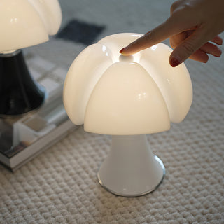 Pipistrello Mini Table Lamp (Built-in Battery)