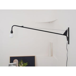 Potence Plug-In Wall Lamp