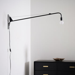 Potence Plug-In Wall Lamp