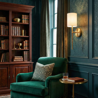 Regency Hill Wall Lamp