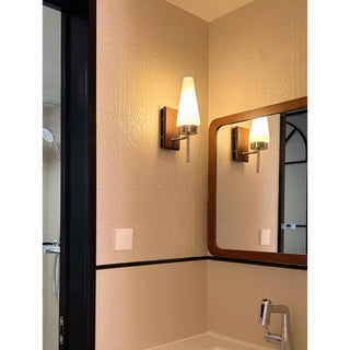 Spindllrey Wall Lamp