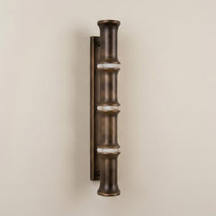 4 secties: D 3,9″ x B 7,1″ x H 31,5″